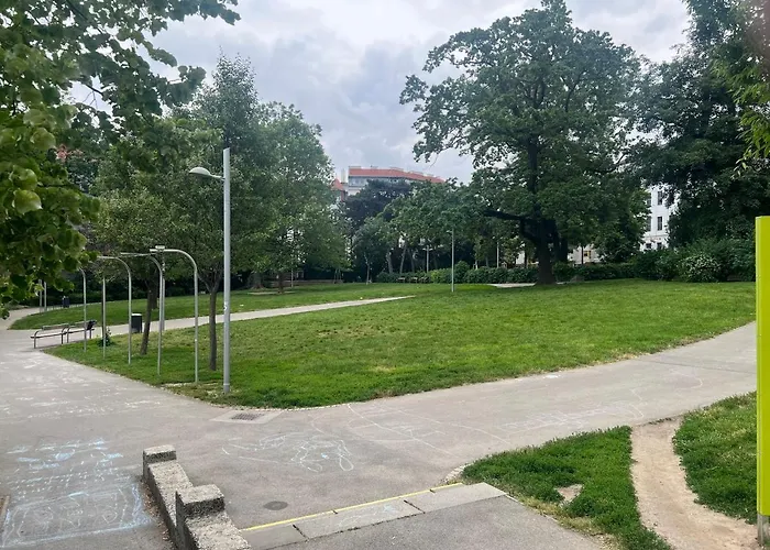 Plener Paradise Apartman *